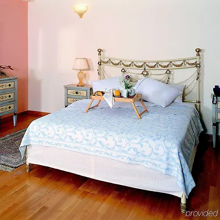 Byzantino Hotell Patras